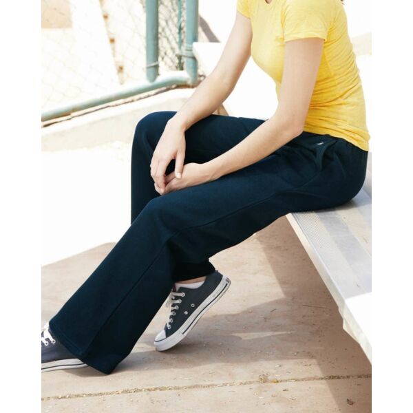 Women's Pocketed Fleece Pants Thumbnail